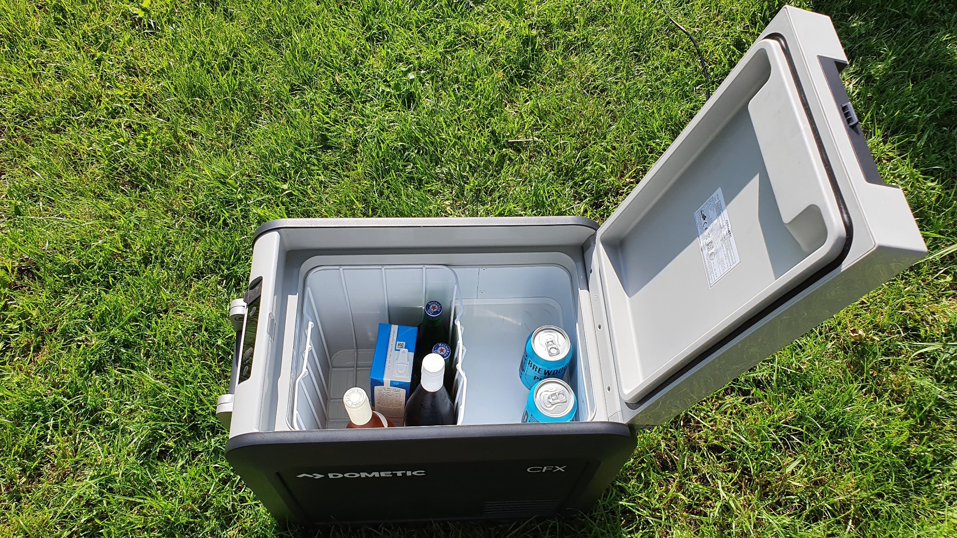 DOMETIC CFX3 25 camping cooler review: lightweight and very, very chill ...