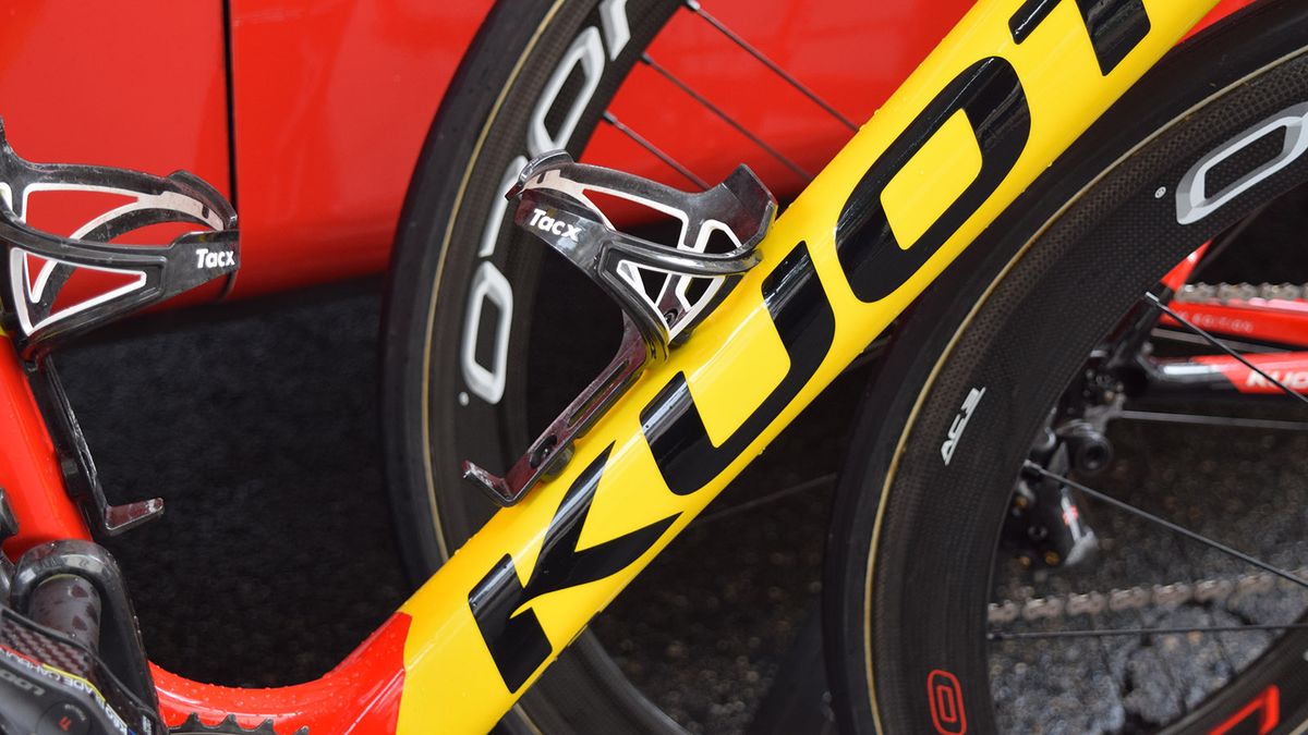 Herrada's bike is equipped with Tacx Deva bottle cages