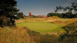 Hesketh Golf Club - Hole 16