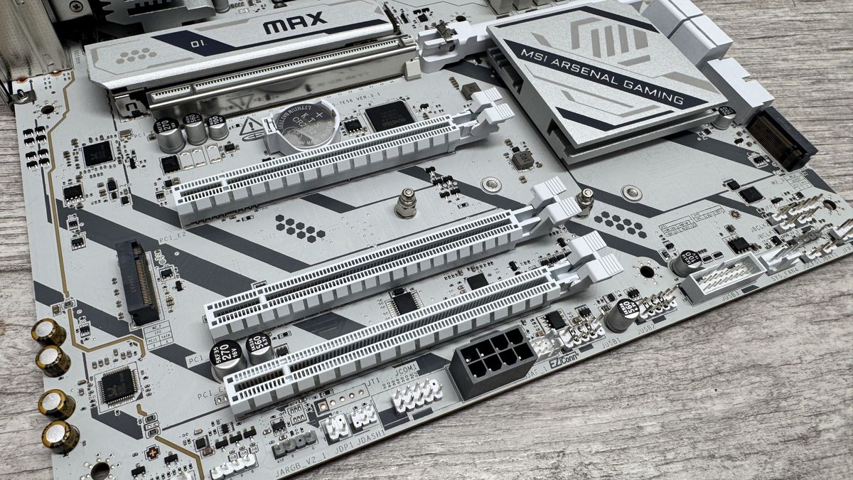 MAG B850 Gaming Plus Max WiFi on a desk.
