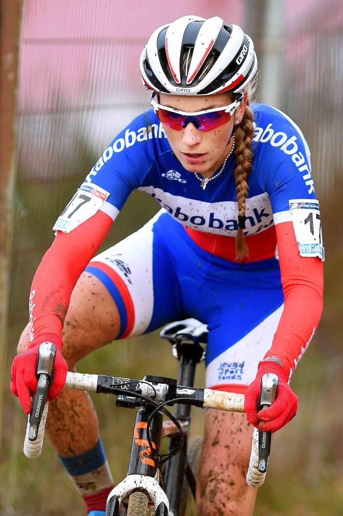 Sabrina Stultiens tackles Zolder.