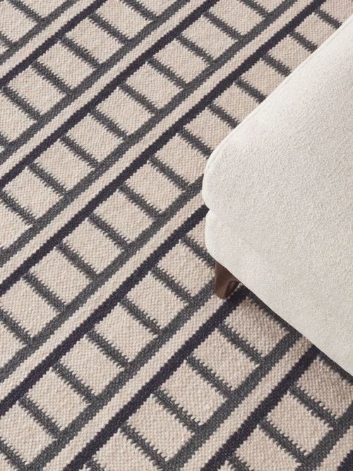 Reely Wool Rug 