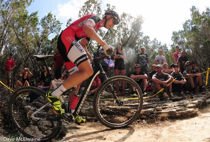 Ben Sonntag (NoTubes) having a superb ride
