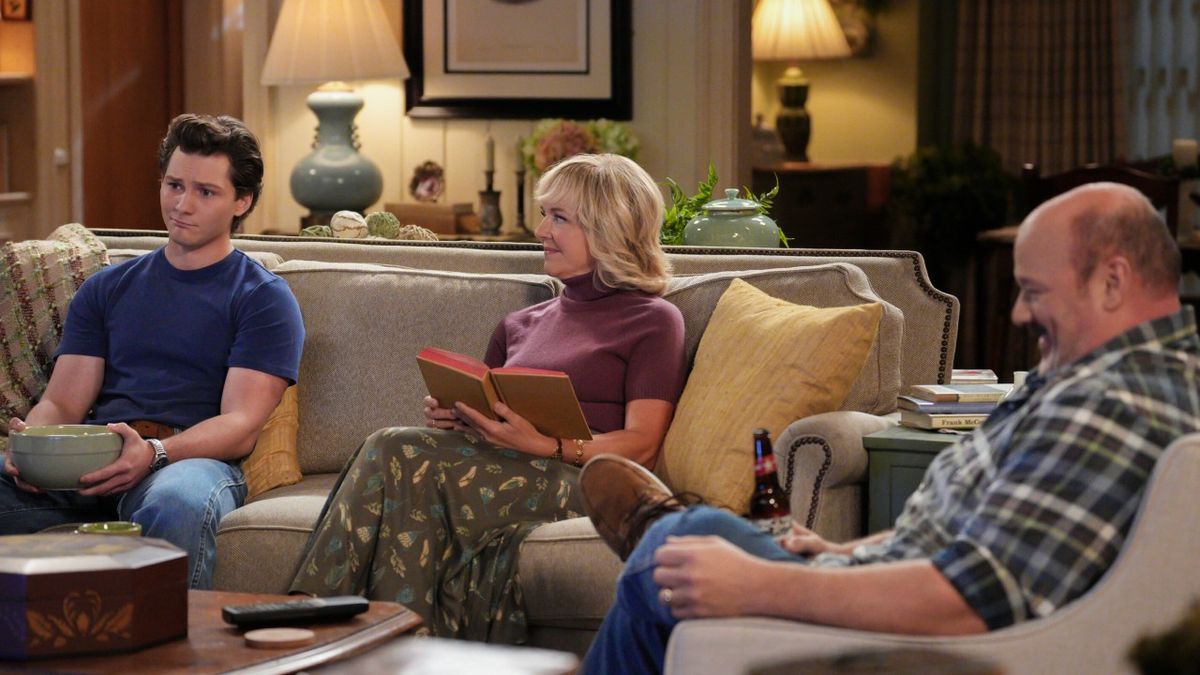 New sitcom Georgie and Mandy’s First Marriage embraces live audience