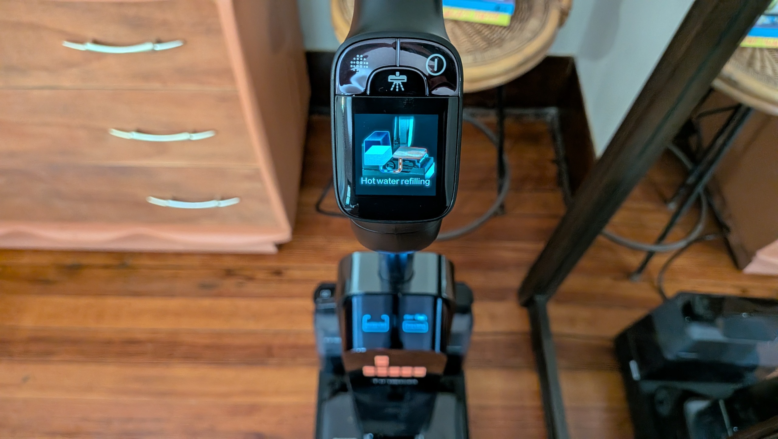 Tineco Floor ONE Station S9 Scientist Pro wet and dry vacuum cleaner display screen