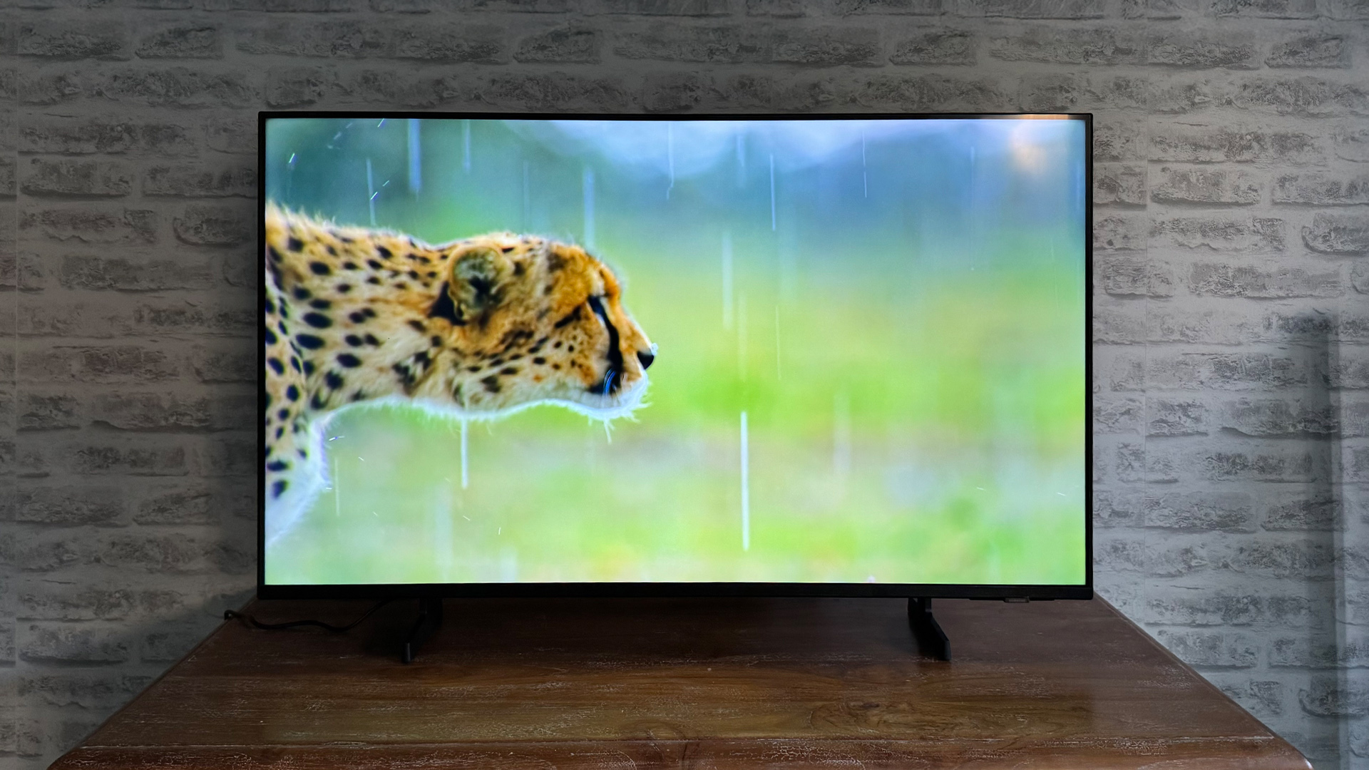 Samsung U8000F 43-inch TV