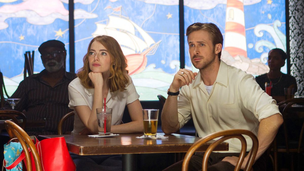 Emma Stone and Ryan Gosling in Damien Chazelle&#039;s La La Land 