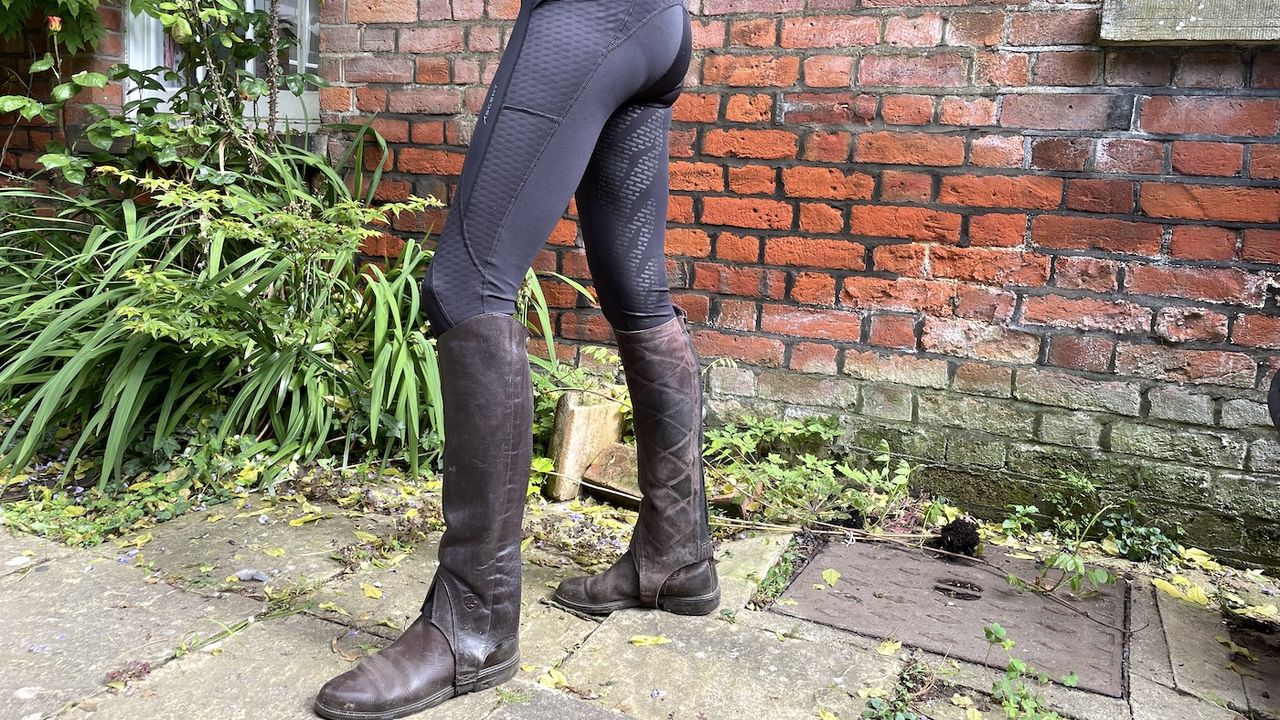 Ariat sideways