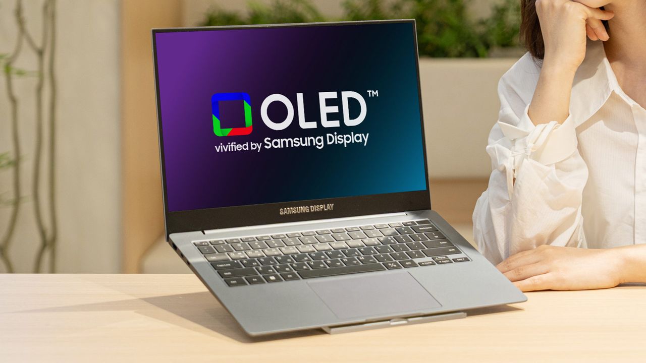 Samsung now supplying new VESA DisplayHDR True Black 1400 laptop displays — Lenovo, Asus, Dell, and MSI set to launch portables with the first 1,600 nits tandem OLED panels