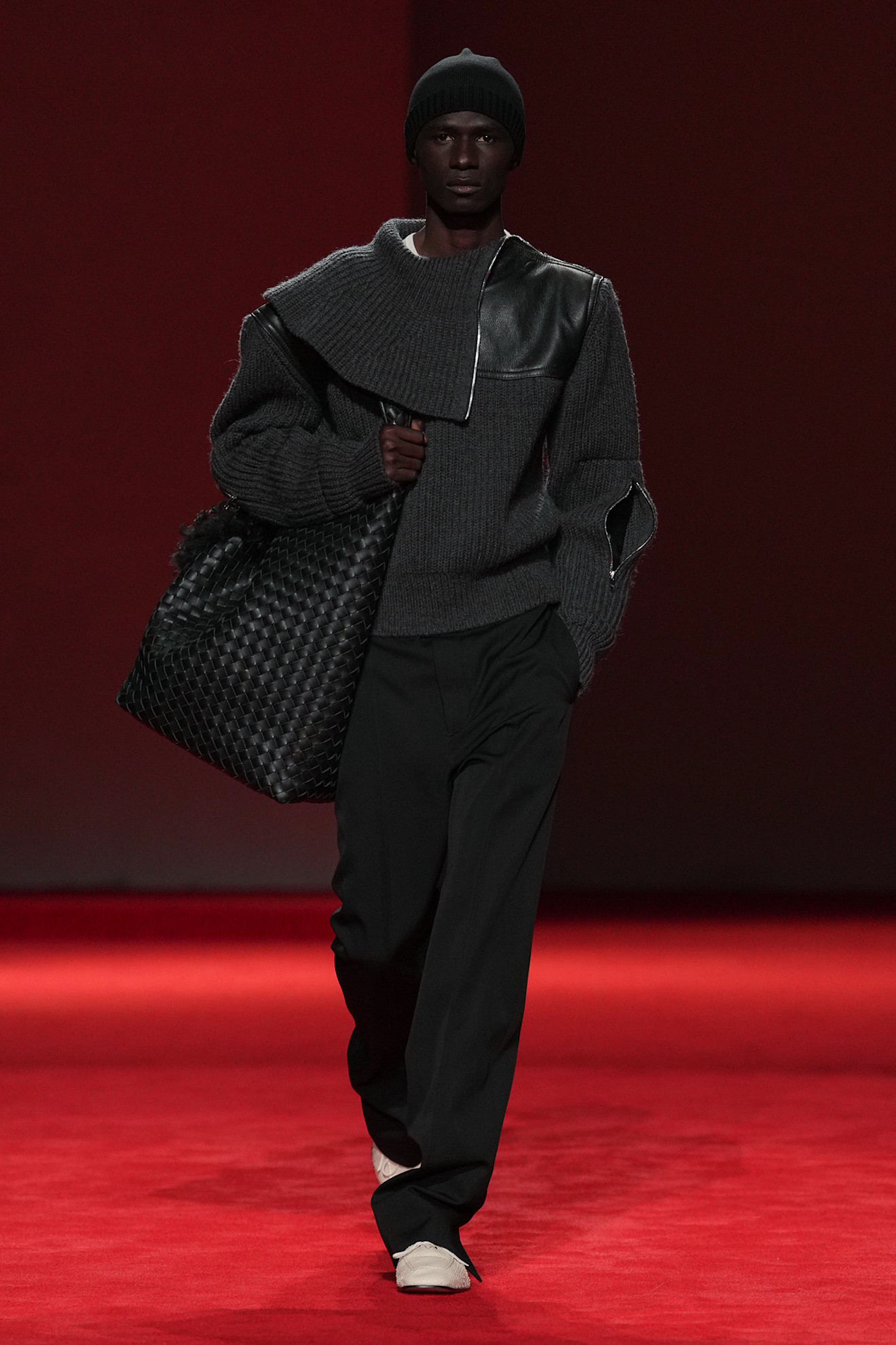 models on the Bottega Veneta Fall 2026 fashion show