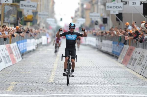 Rigoberto Uran (Team Sky) celebrates his win at Gran Piemonte