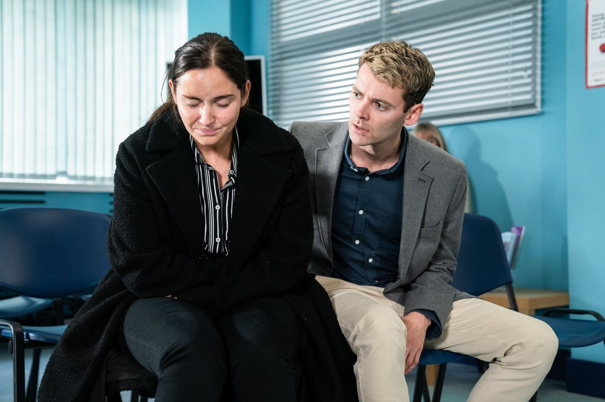 EastEnders spoilers, Lauren Branning, Peter Beale