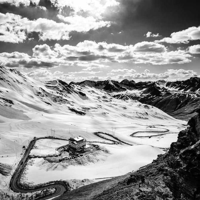 The Stelvio in all its Giro splendor