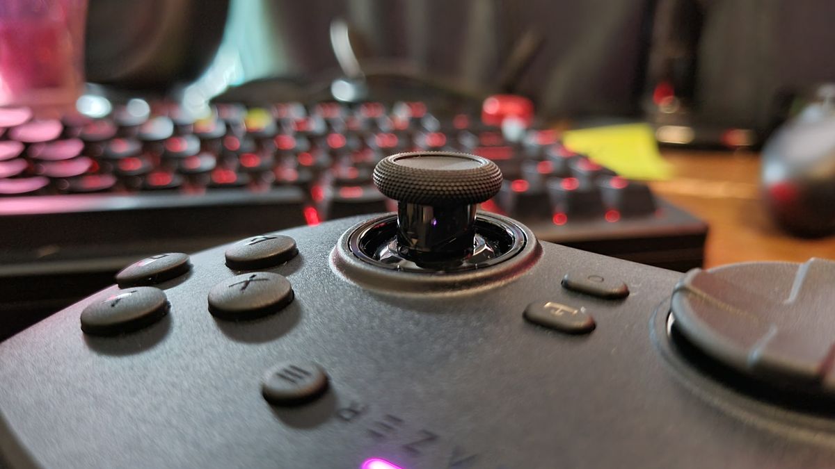 Razer's new 8K controller is nearly a masterpiece, but it'll still put a hole in your wallet