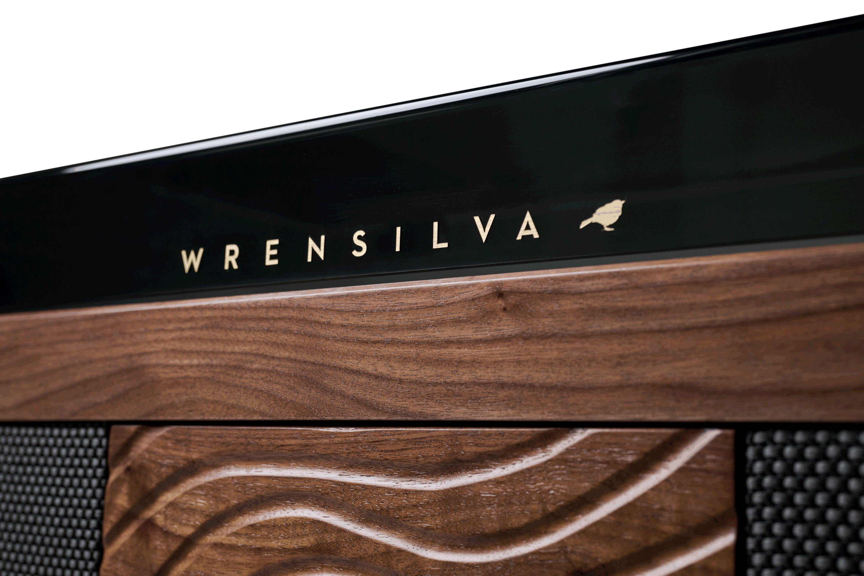 Wrensilva Studio Console details