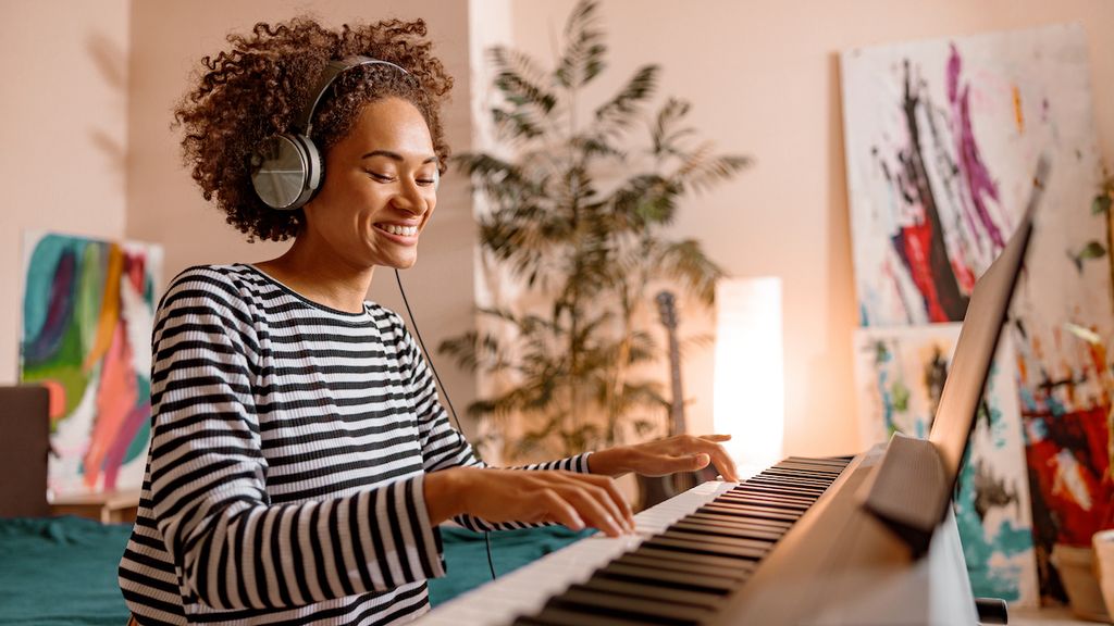 9 ways learning the piano can benefit your wellbeing and creativity