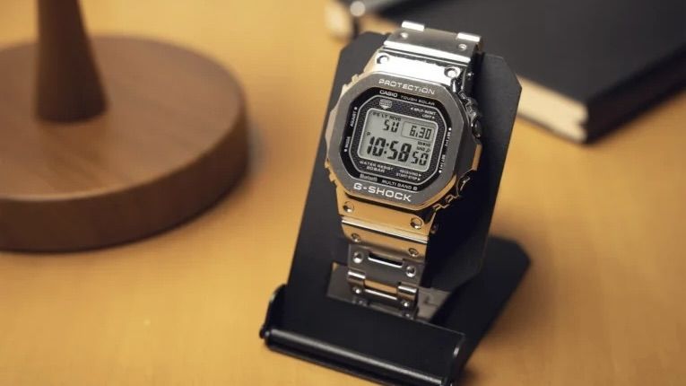 G-Shock watch stands and collector display case