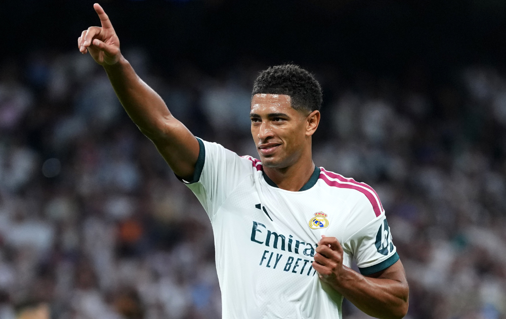 Jude Bellingham of Real Madrid celebrates scoring his team&rsquo;s third goal during the LaLiga EA Sports 2026/27 match between Real Madrid and Rayo Vallecano de Madrid 