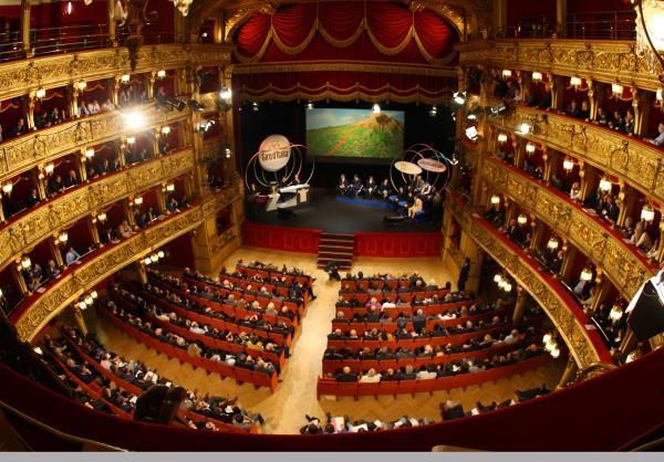 The interior of the Teatro Carignano in Turin, where the route presentation took place.