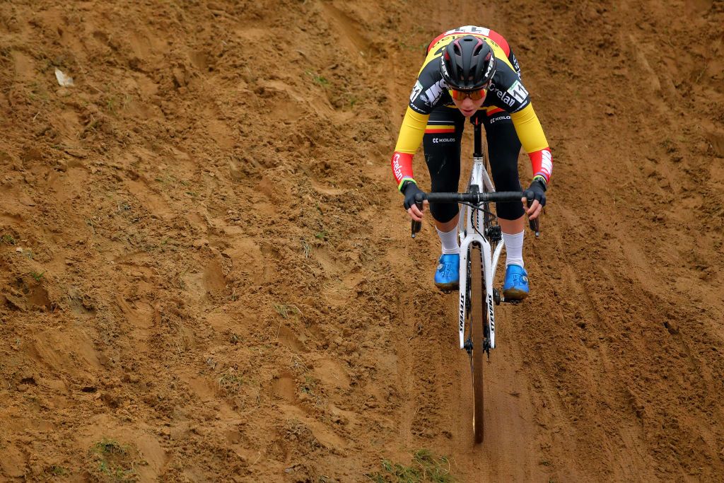 ZOLDER BELGIUM DECEMBER 26 Sanne Cant of Belgium and Team Iko Crelan during the 16th HeusdenZolder World Cup 2020 Women Elite CX SPHeusdenZolder SuperprestigeCX Cyclocross on December 26 2020 in Zolder Belgium Photo by Luc ClaessenGetty Images