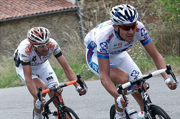 J&eacute;r&eacute;my Roy (FDJ-Big Mat) and S&eacute;bastien Duret (Bretagne - Schuller)
