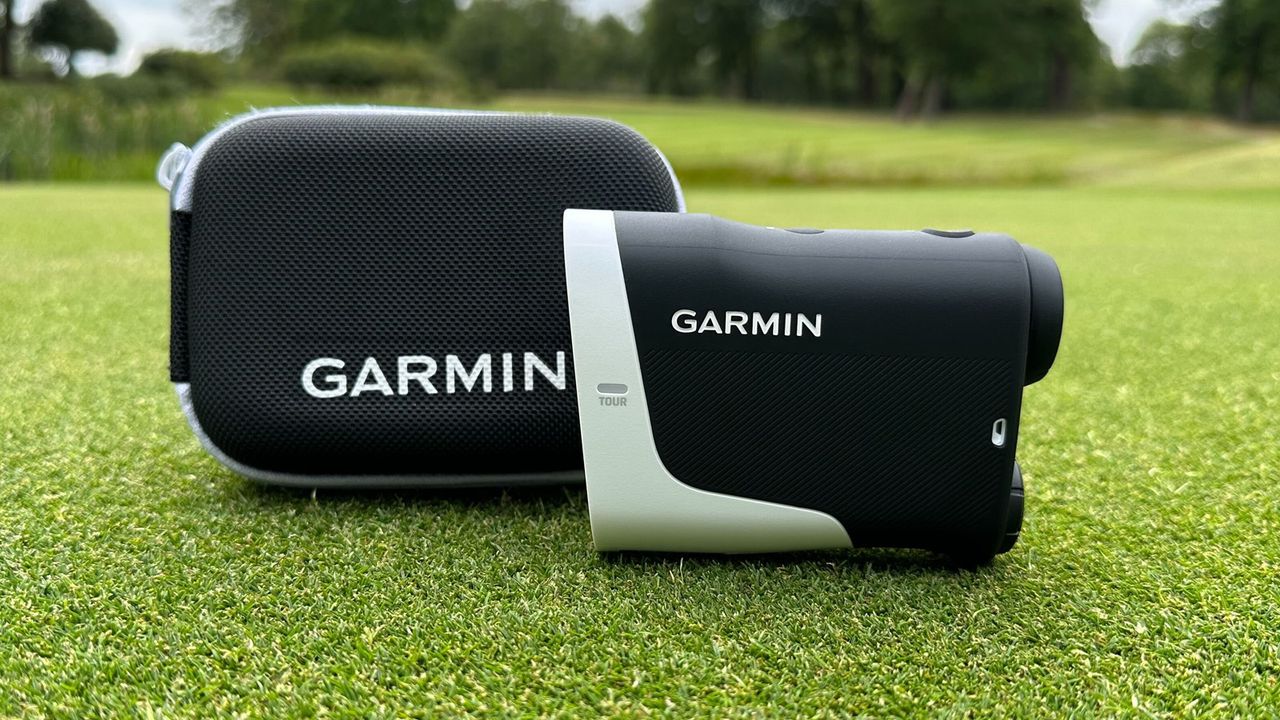 Garmin Approach Z30 Rangefinder Review