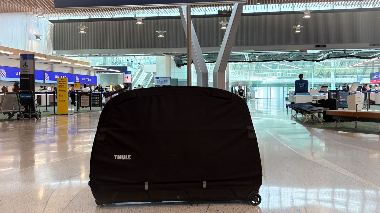 Thule Roundtrip Travel Case