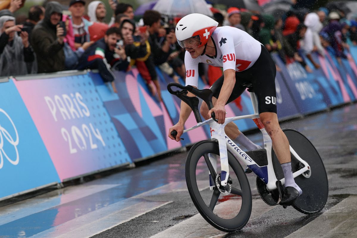 Stefan Kung took eighth after another strong showing for the Swiss team