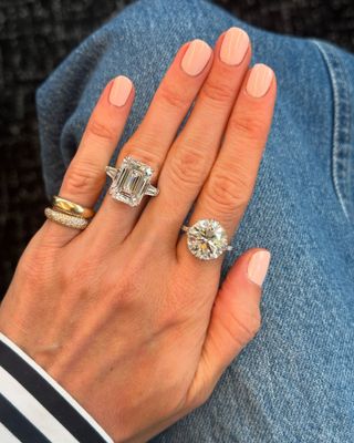 Woman wearing Stephanie Gottlieb engagement ring.