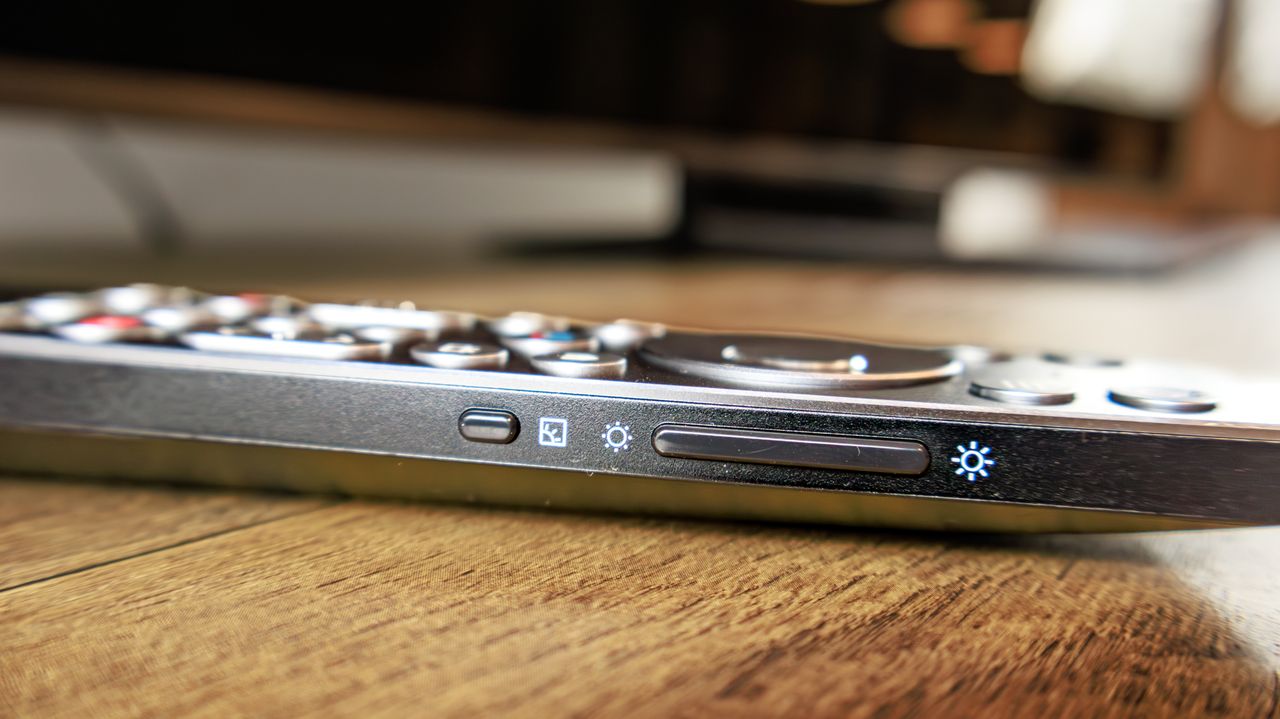 The remote for a TCL QM8L TV