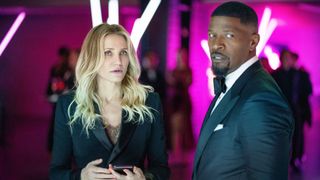 (L-R) Cameron Diaz as Emily and Jamie Foxx as Matt in "Back in Action" on Netflix