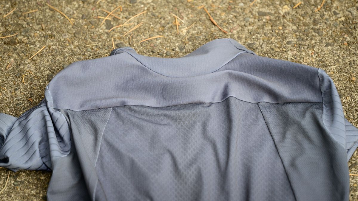 Assos Equipe RS Jersey S11 shoulder panel