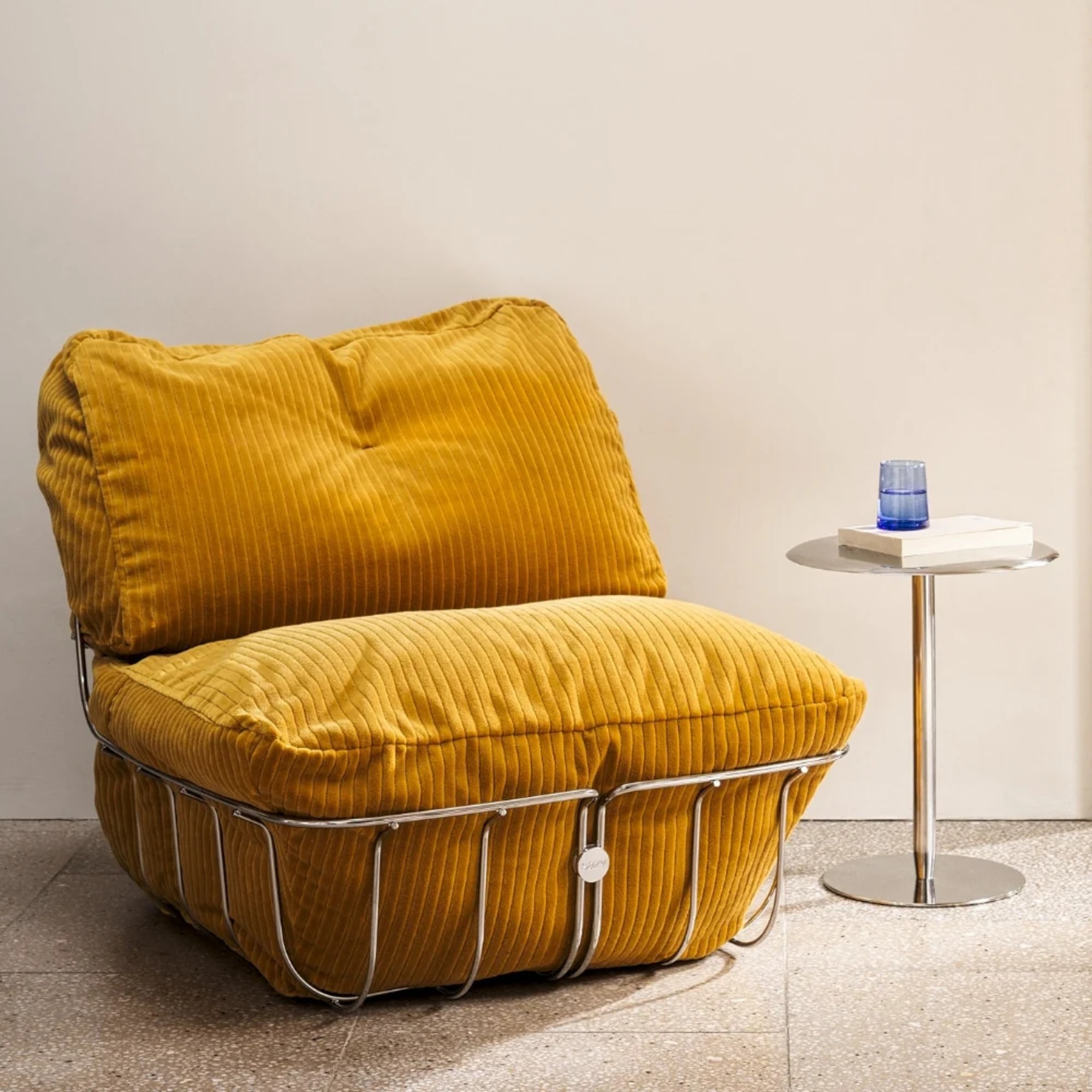 Sazy Muffin Lounge Chair