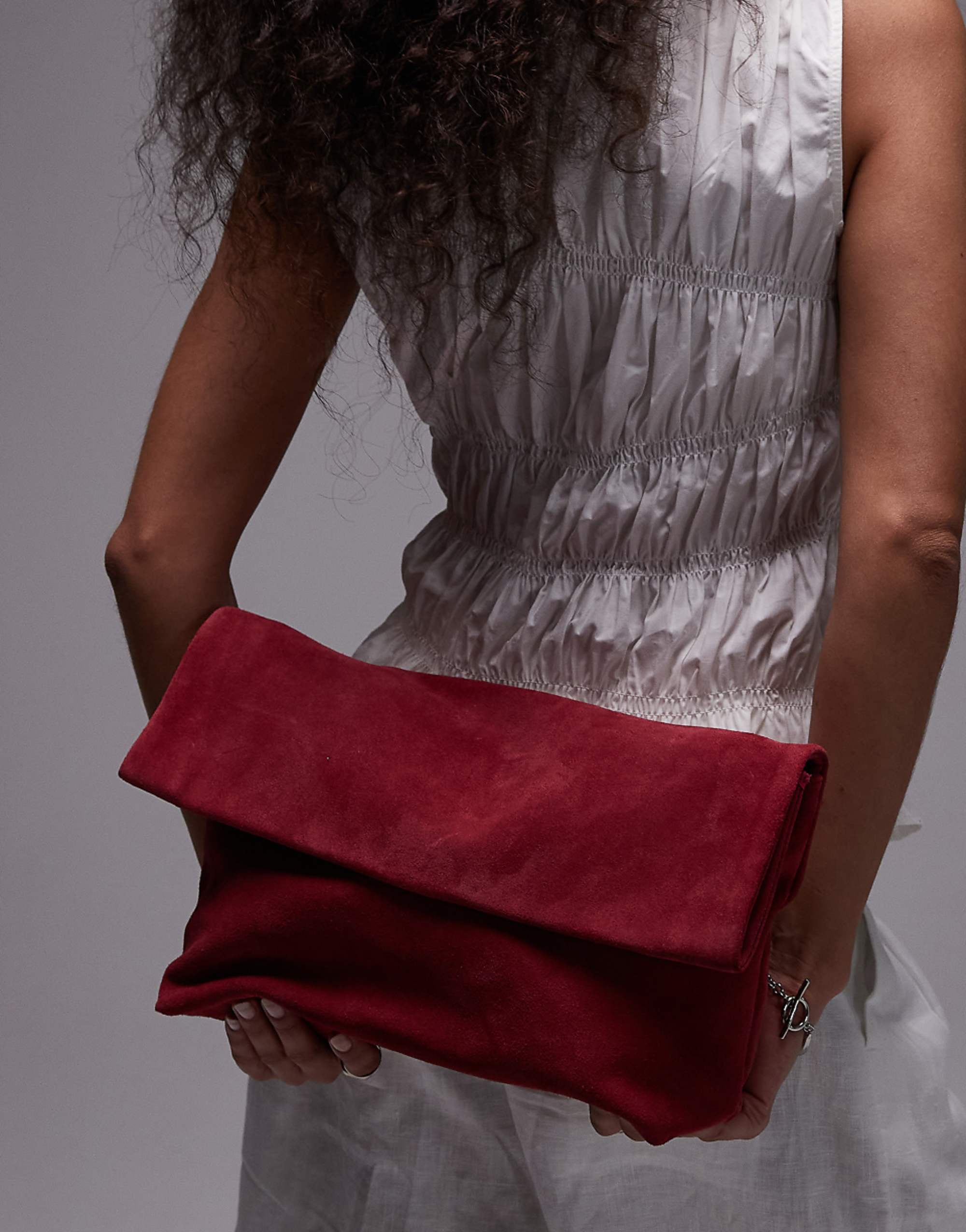 &amp;amp; Other Stories Folded Suede Clutch Bag With Attachable Shoulder Strap in Red Raspberry