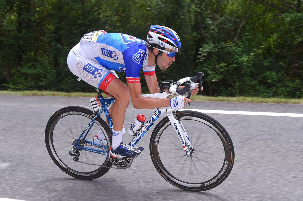 Thibaut Pinot (FDJ) descending