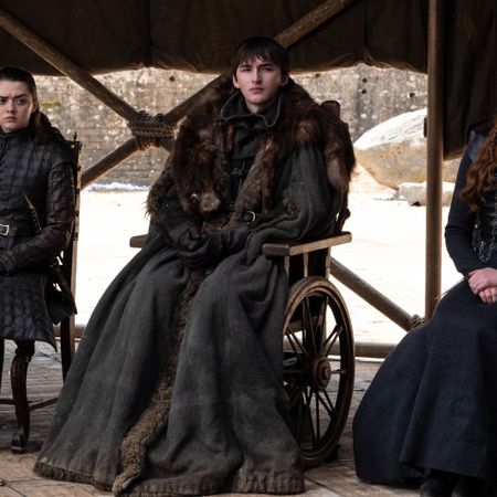 History, Outerwear, Sitting, Middle ages, Gothic fashion, Victorian fashion, Costume, 