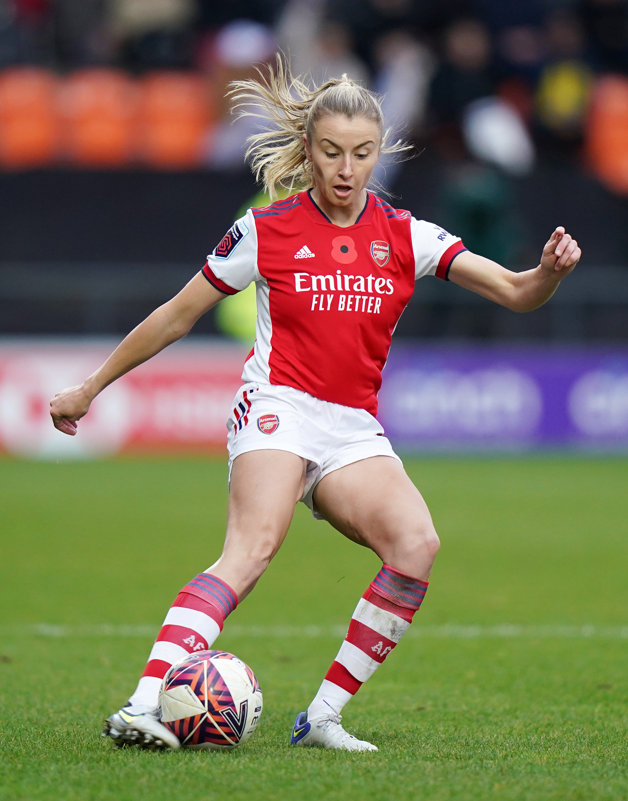 now.arsenal on X: Leah Williamson in the new Arsenal shirt for