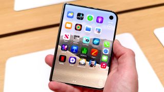iPhone Duo hands-on pictures