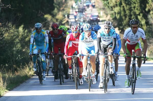 Svein Tuft (GreenEdge) sets the pace in Tirreno-Adriatico