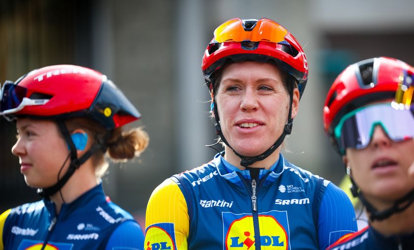 Mandatory Credit Photo by Hollandse HoogteShutterstock 14780240cARNHEM Ellen van Dijk at the start of the 6th and final stage of the Simac Ladies Tour cycling raceSimac Ladies Tour Cycling 6th and Final Stage Arnhem 13 Oct 2024