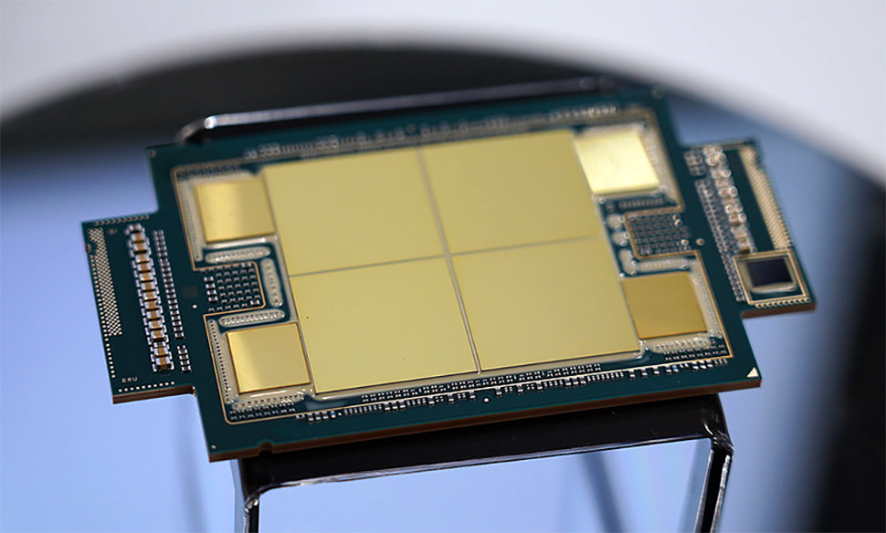 Intel Sapphire Rapids CPU showcase