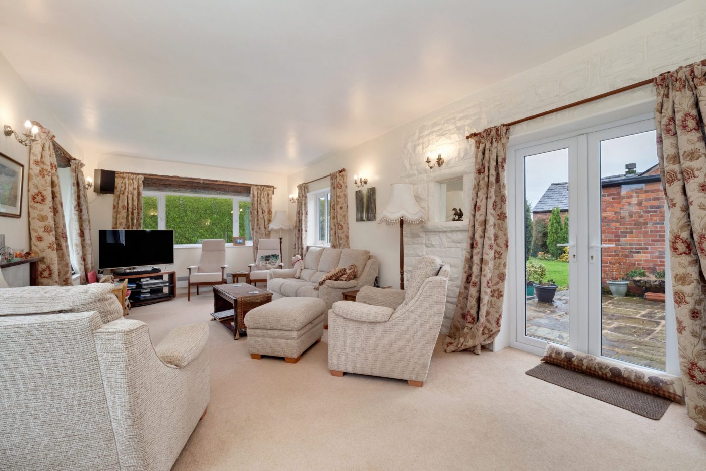 New-Farm-Sitting-Room-b-scaled-e1584712457874.jpg