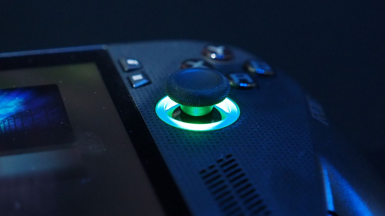 Asus ROG Xbox Ally X at Gamescom 2025