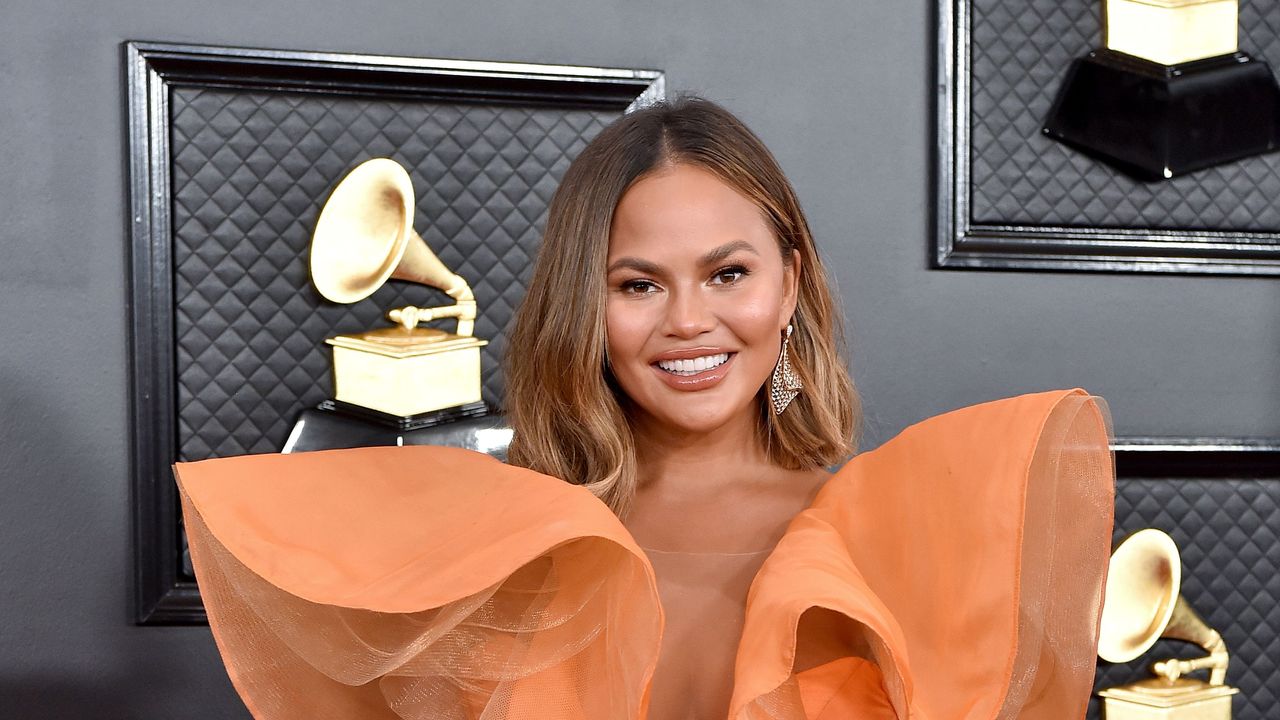 los angeles, california january 26 chrissy teigen attends the 62nd annual grammy awards at staples center on january 26, 2020 in los angeles, california photo by axellebauer griffinfilmmagic