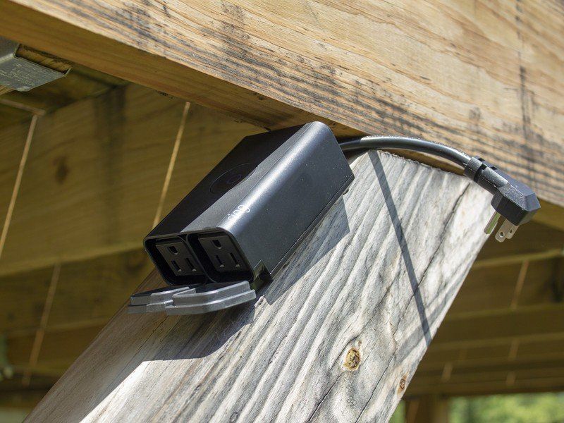 Ring Outdoor Smart Plug review: It's time for old timers to go ...