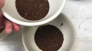 Comparing the coarse and medium grind in the smeg grinder