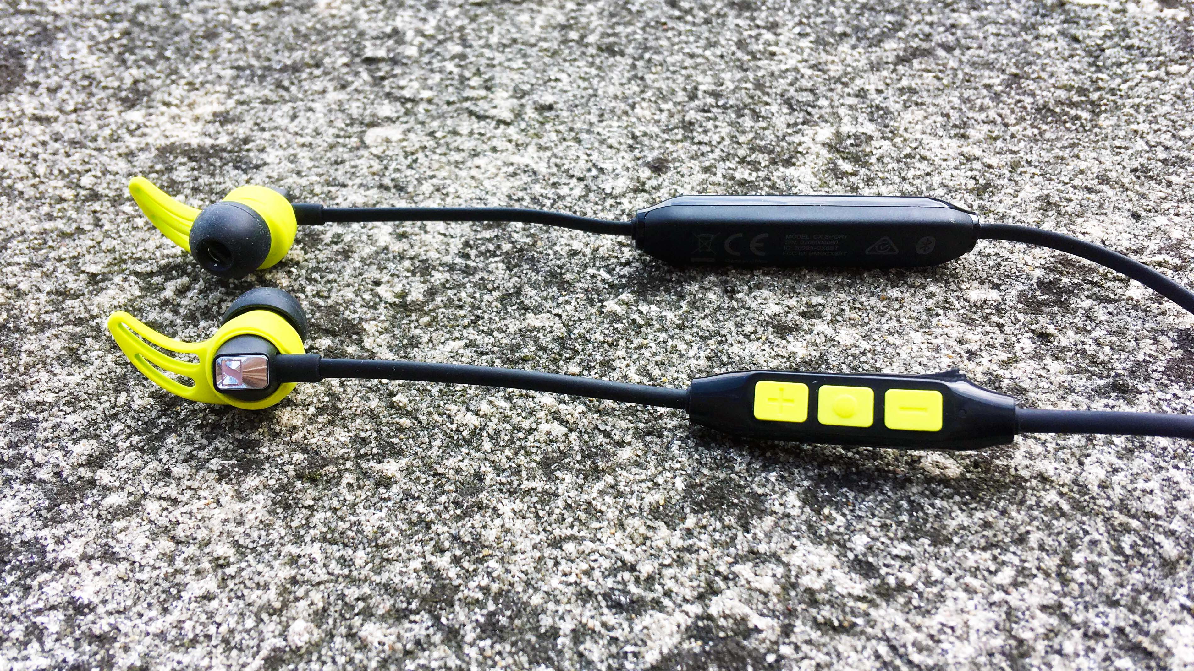 Bose soundsport vs sennheiser cx 2024 sport