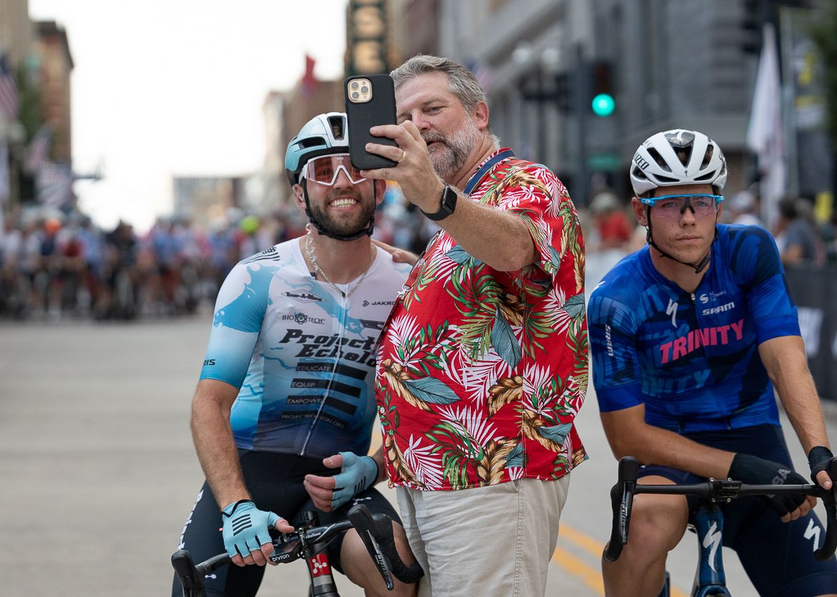 Brandon Feehery (Project Echelon) is a resident of Knoxville and was a fan favorite. To his left, defending National Champion Luke Lamperti (Trinity Racing) was non-plused.
