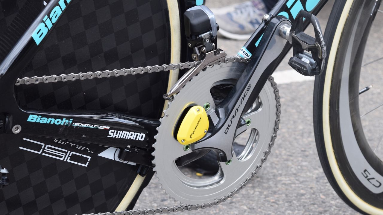 Several riders across various teams were running 58T specially produced chainrings
