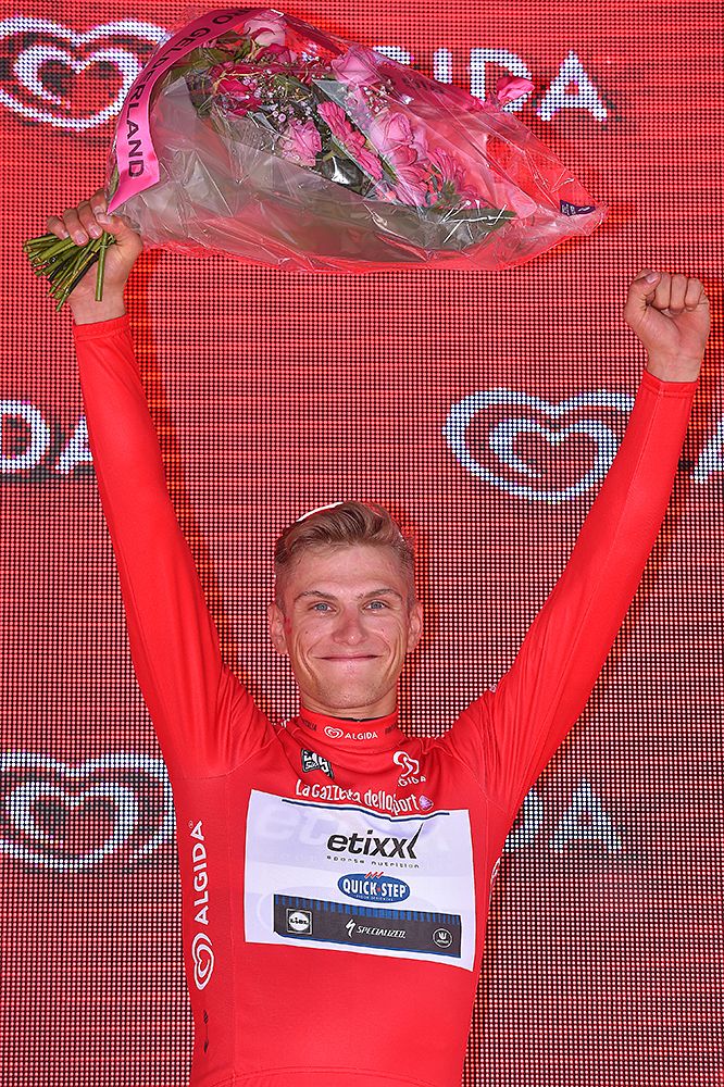 Marcel Kittel (Etixx-QuickStep) in the points jersey